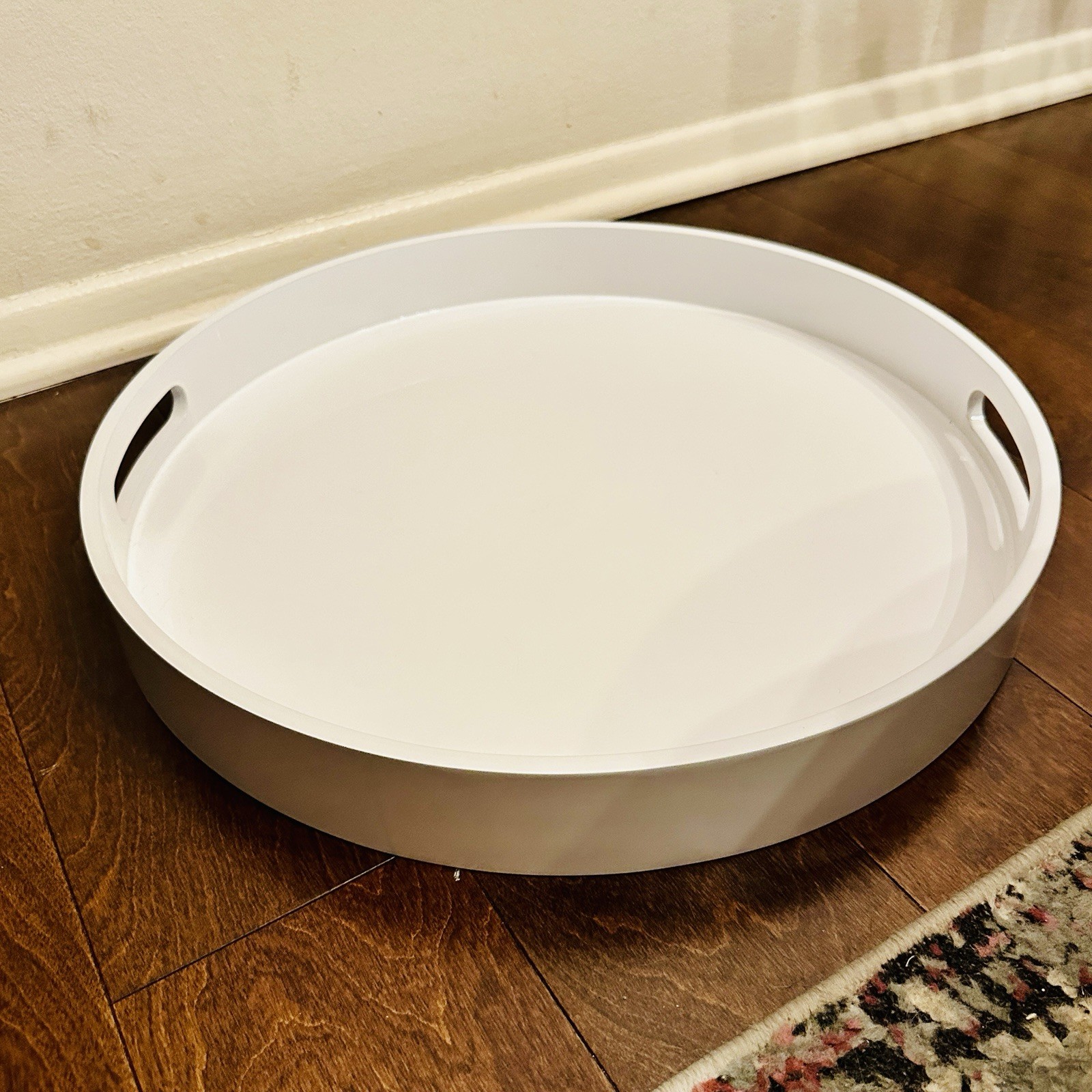 West Elm Lacquer Wood Round Tray 18” White Modern Coffee Table Decor