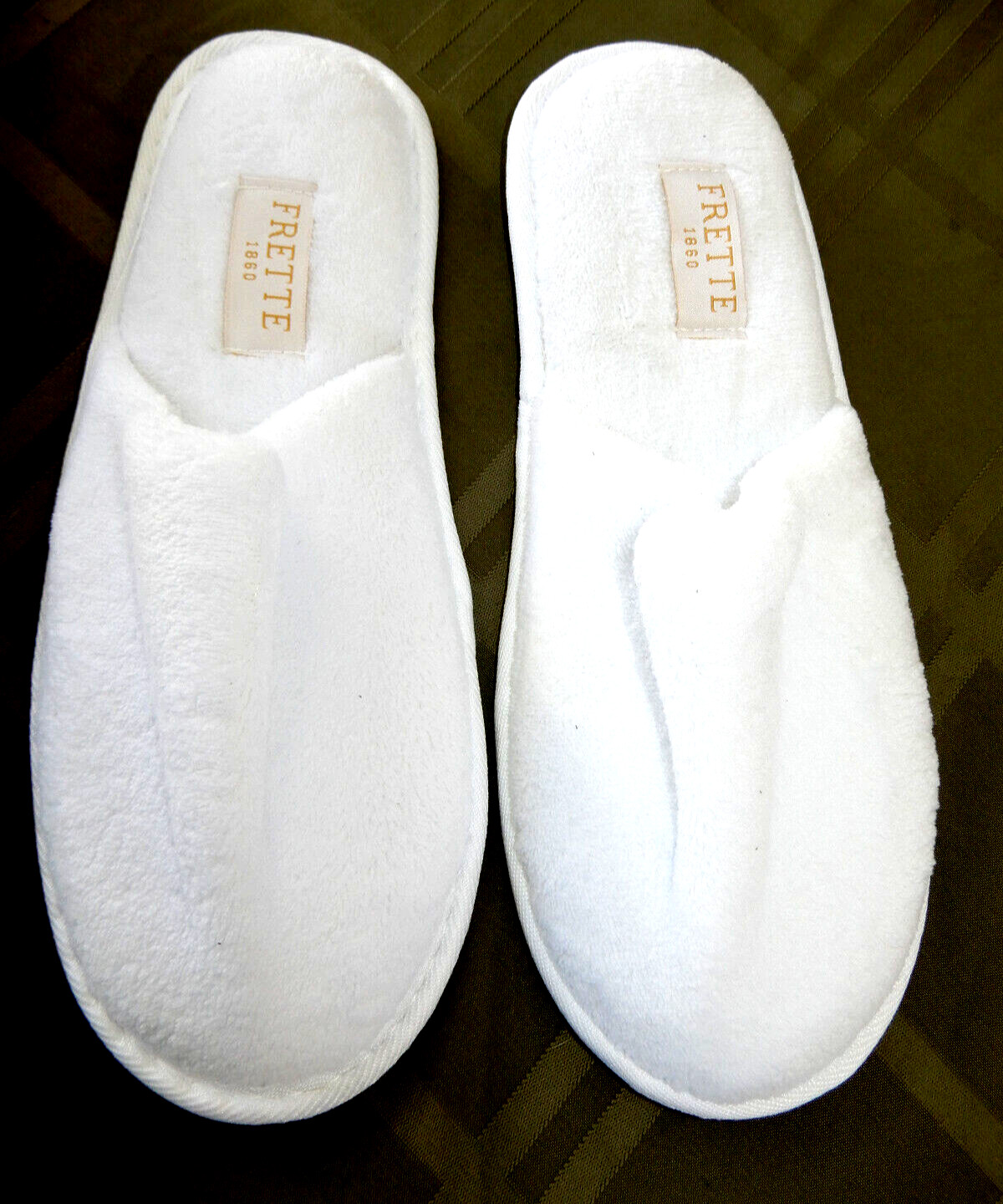 FRETTE 1860 House Slippers STORAGE BAG Unisex HOTEL Closed Toe RESORT & CASINO