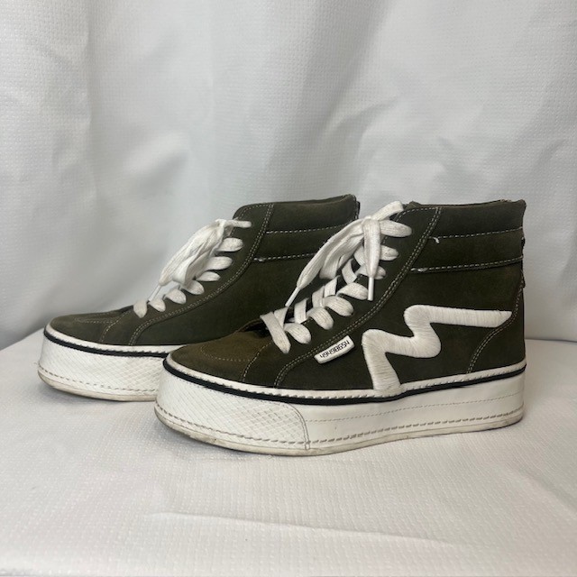 Streetwear Platform Steve Madden Olive Green Sporty luxe Y2K Suede Womens Size 7
