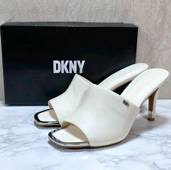 DKNY Bronx Mule Sandal Eggnog Faux Leather Evening Dress Heels Size 8 (NIB)