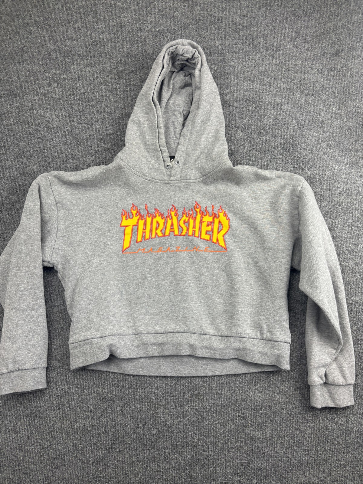 Thrasher Hoodie Womens Small Flame Cropped Pullover Skateboard Skate Mag Sweater