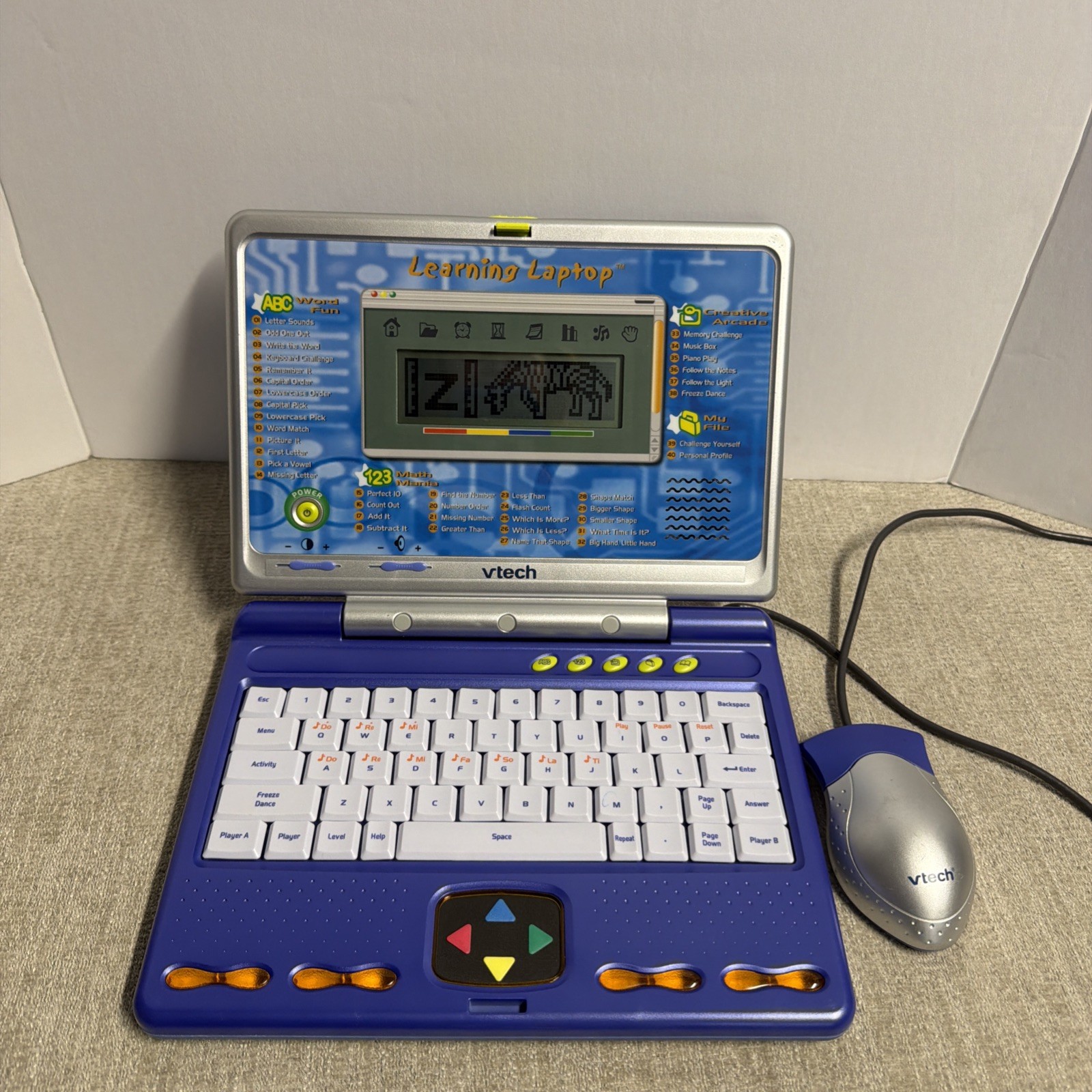 V-Tech Learning Laptop LCD Screen 40 Activities Vtg Word Fun Math Tested Works