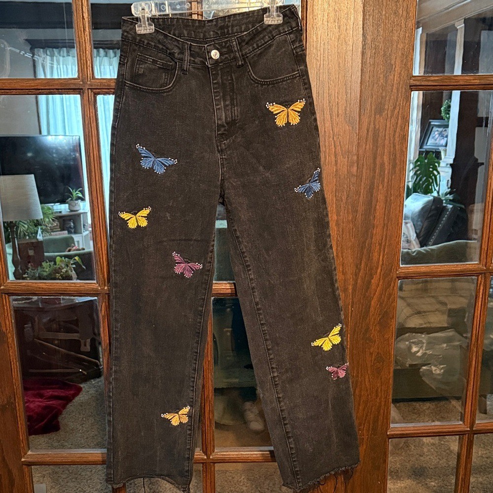 SHEIN Womens Butterfly Embroidered High Waisted Straight Leg Jeans Black Size M
