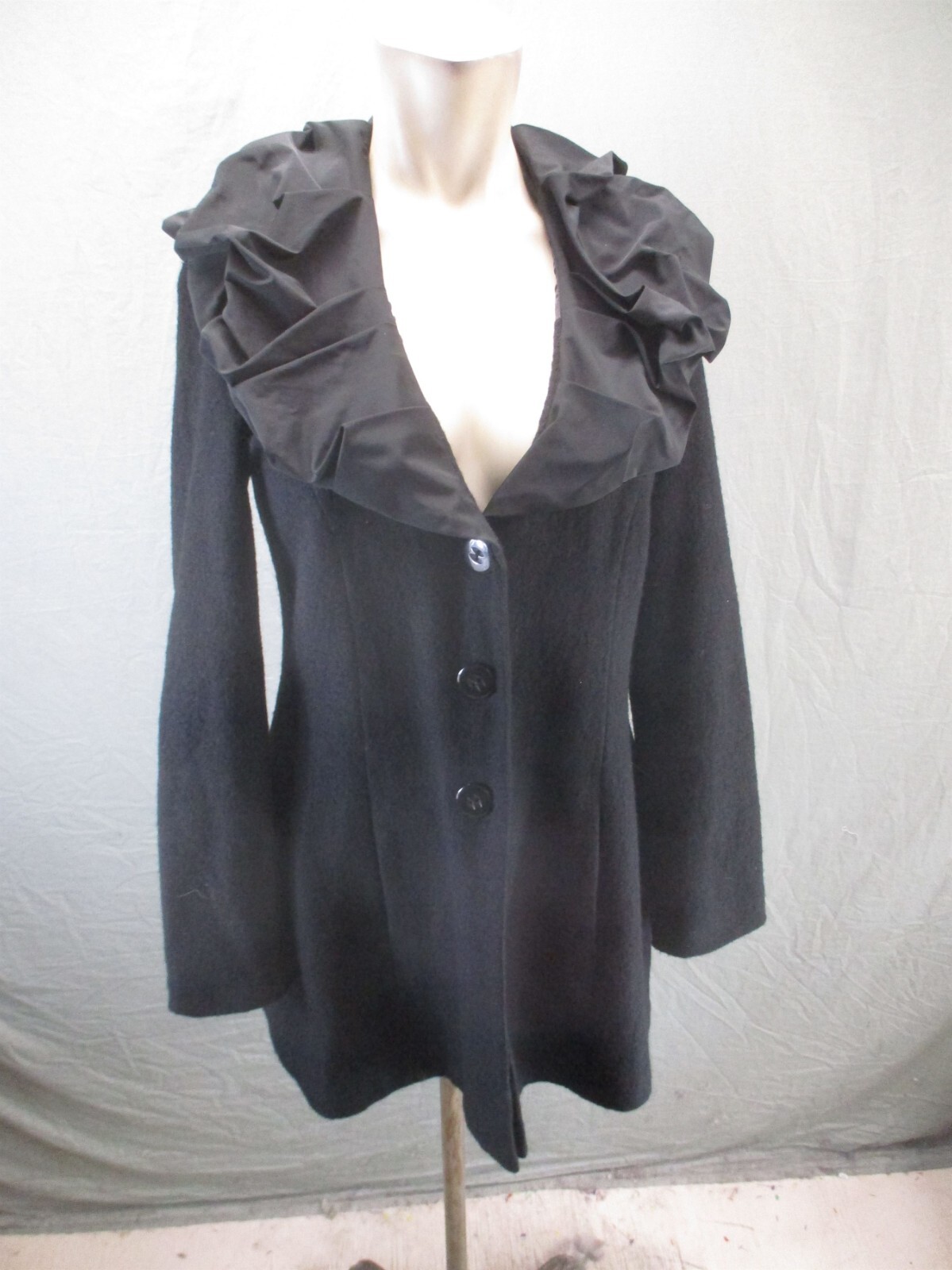 Cabi Size S Womens Black 100% Wool Wide Ruffle Collar Button Up Stylish Coat 474
