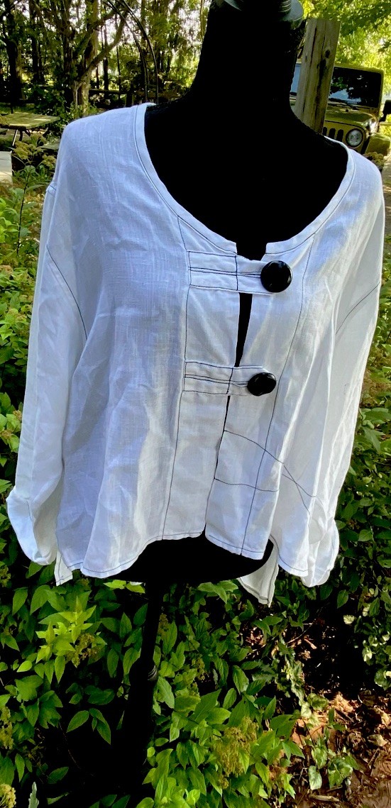 Bodil White Linen Button Front Tunic Style Women’s Jacket Size Medium