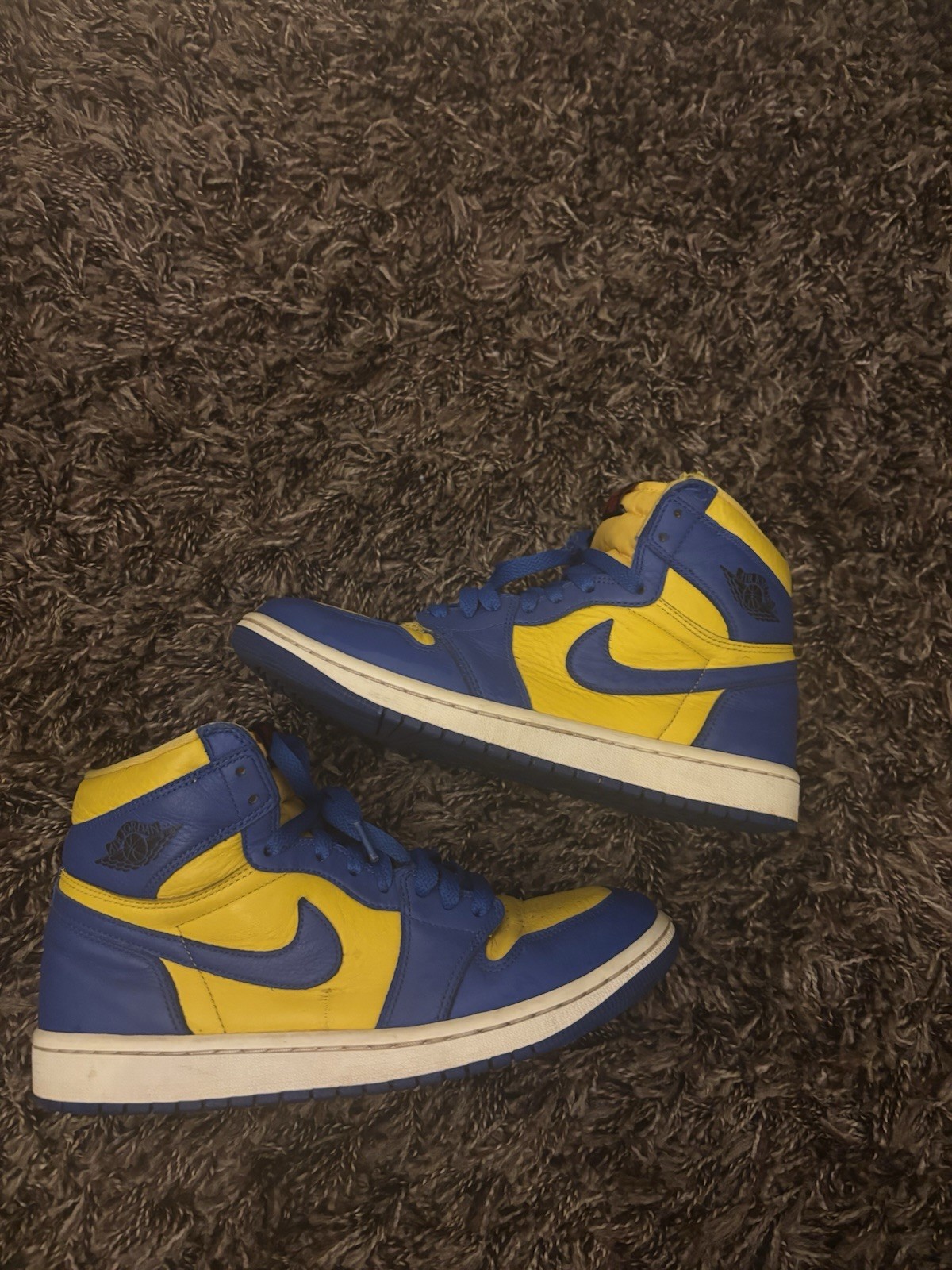 Air Jordan 1 High Blue & Yellow - Streetwear/basketball Sneakers. Size 8
