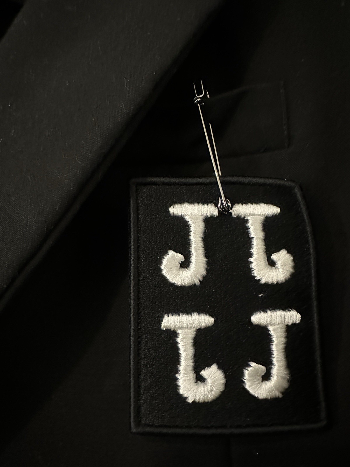【55% OFF!】 JWO Cropped Blazer (K-drama Style) in L