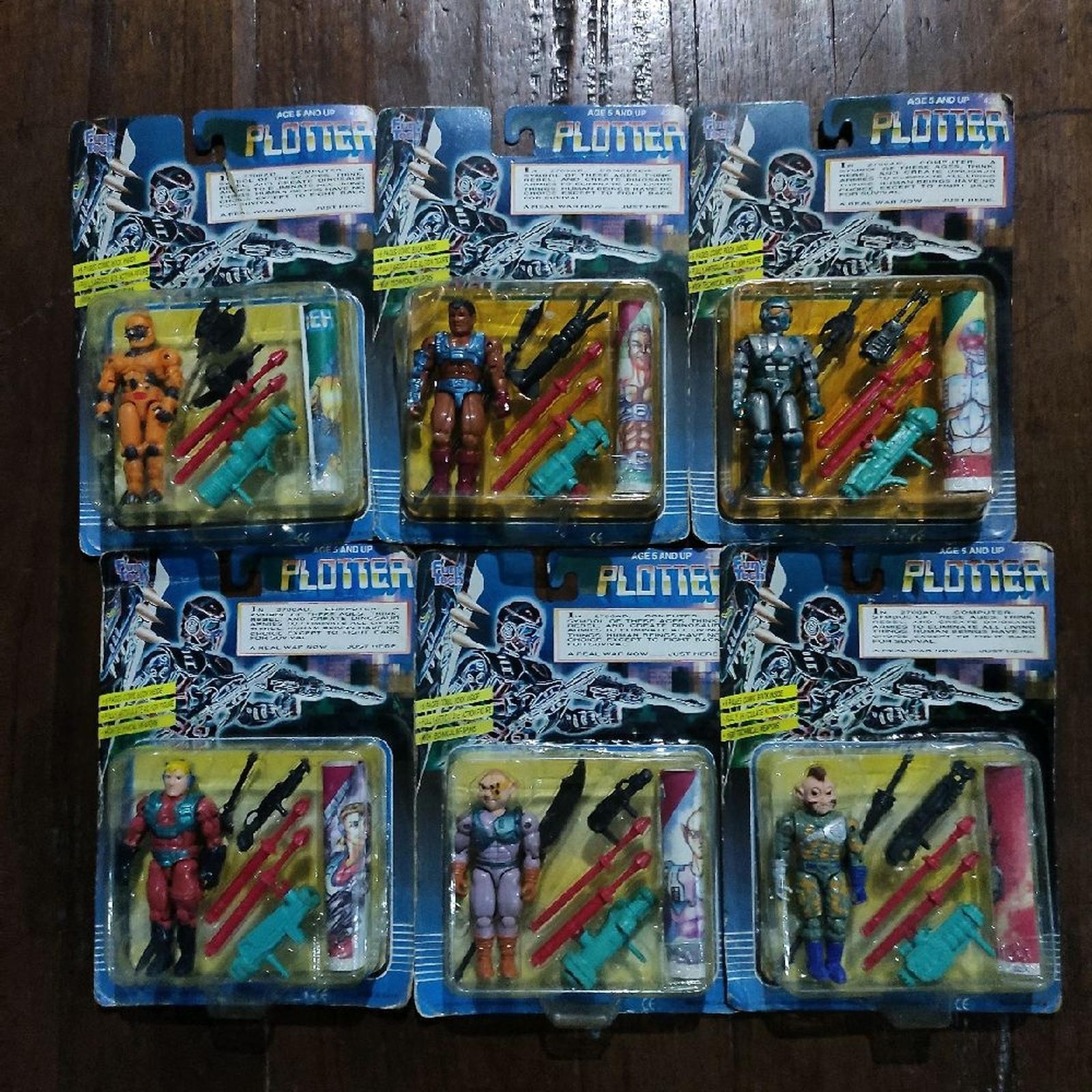 Vintage Set Complete Action Figure Plotter Fun Tech Rare