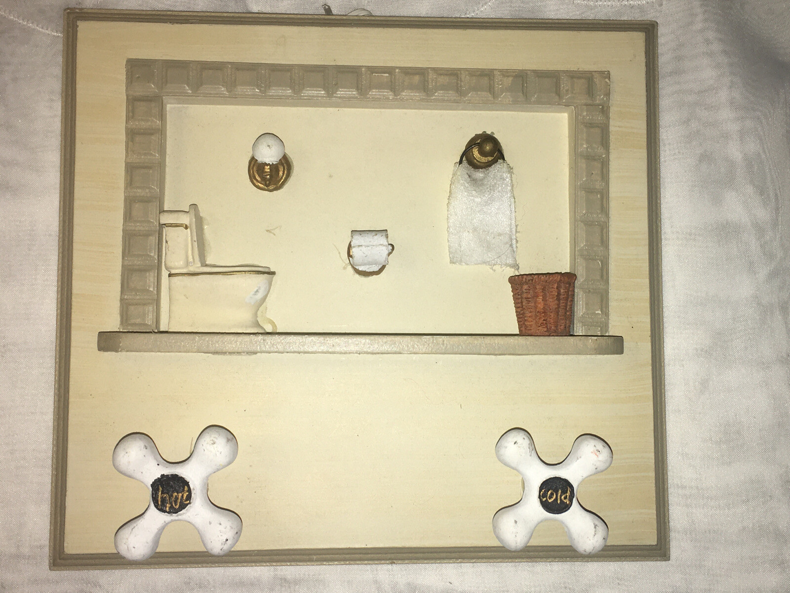 Decorative Bathroom Toilet Wood Hot Cold Faucet Hooks Wall Dimensional Art Pic