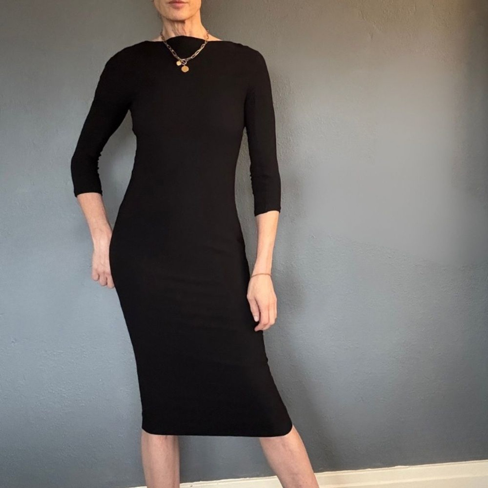 Elegant Black Midi Dress