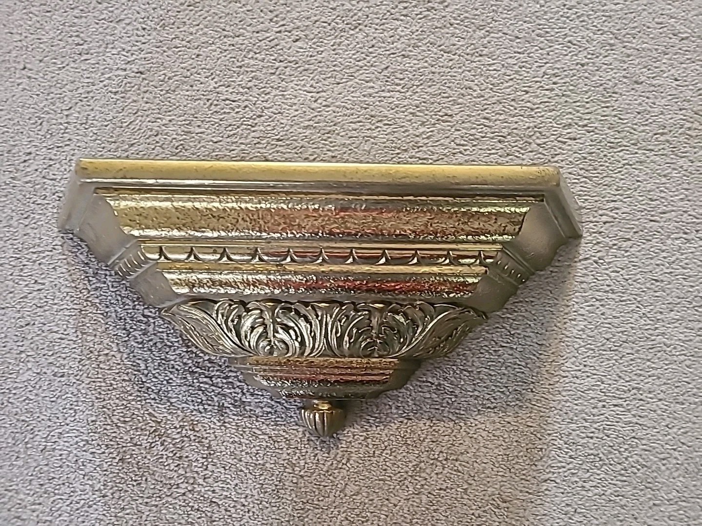 Wall hanging shelf by Home Interiors in gold. Leaf design. Part of Last Supper.
