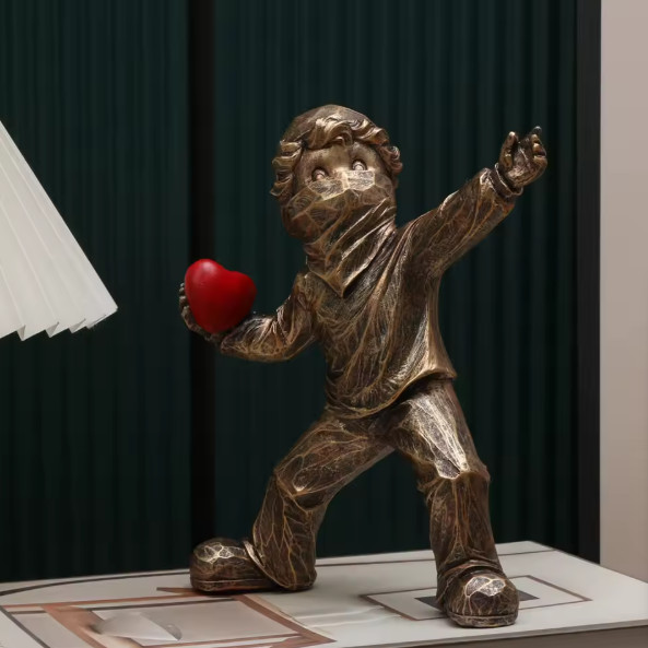 Banksy Style Heart Thrower Statue Resin Graffiti Art Sculpture Modern Home Decor