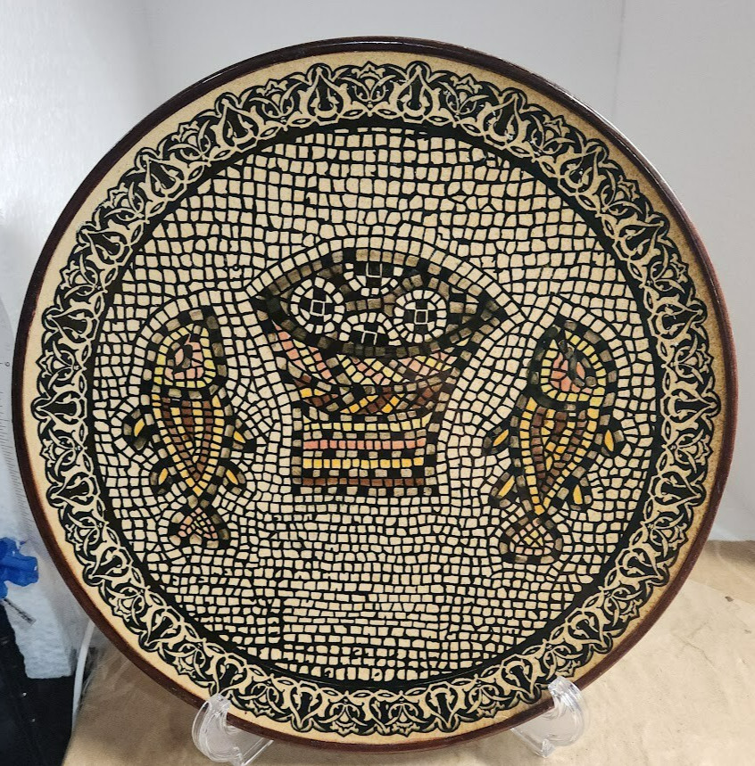 vtg wall art Plate Pottery Loaves & Fishes faux Mosaic Tile Ceramic 10 3/4"