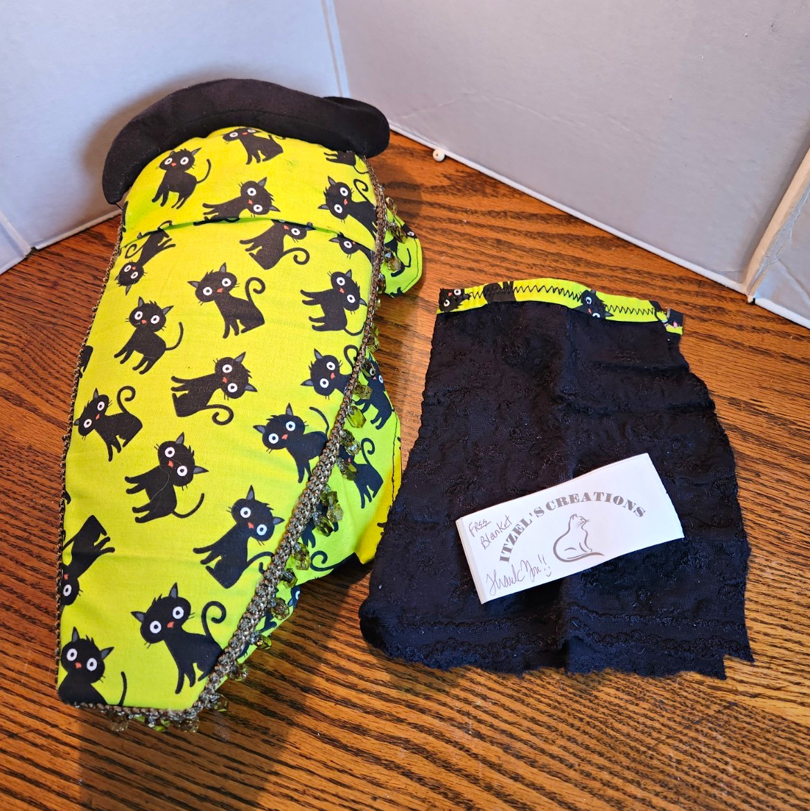 Green/Black Cat Print  fabric 11" size doll bed w/Free blanket. Cat tail pillow.