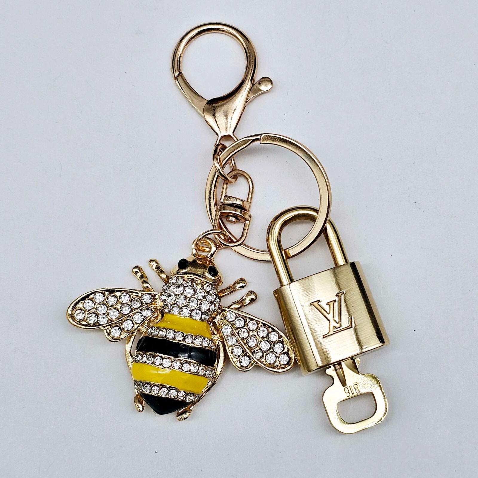 LV Gold Padlock Authentic 🔑 Luxury Bag Charm w/ Unbranded Bee Keychain