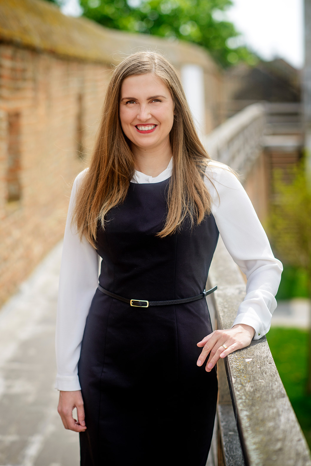 JUDr. Zuzana Hložová