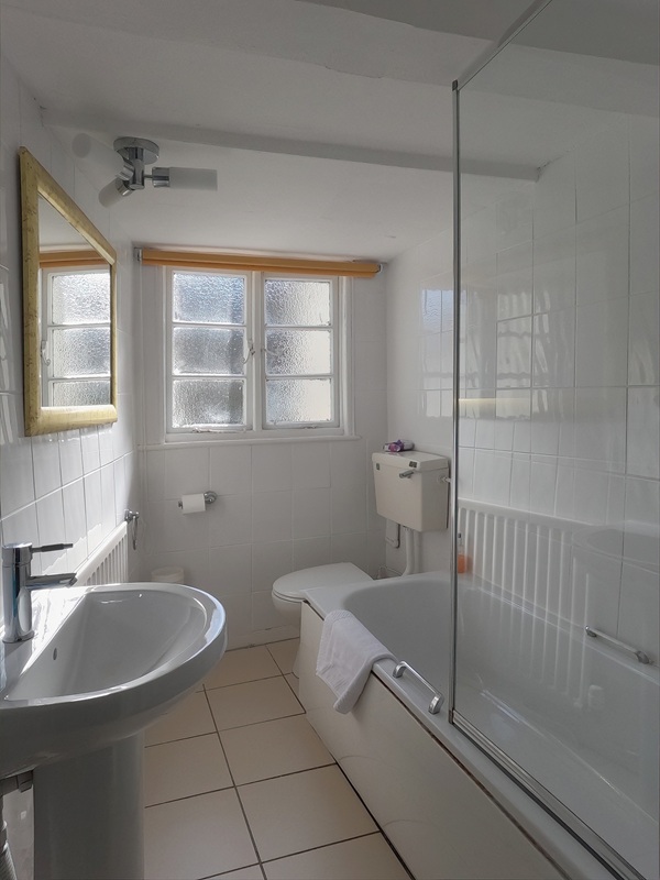 Grasmere Suite Bathroom