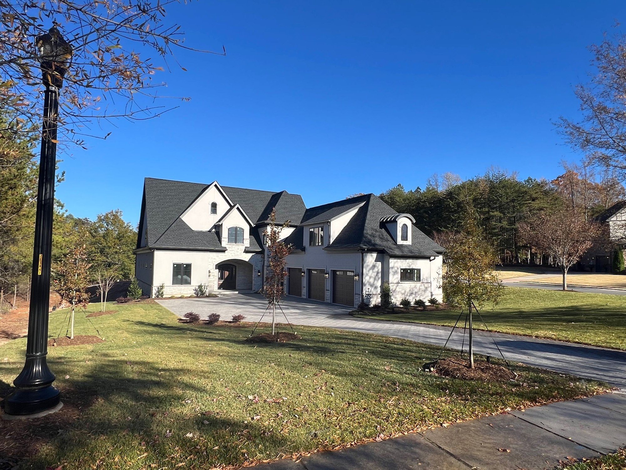 From footings to finish in Montreaux, Charlotte