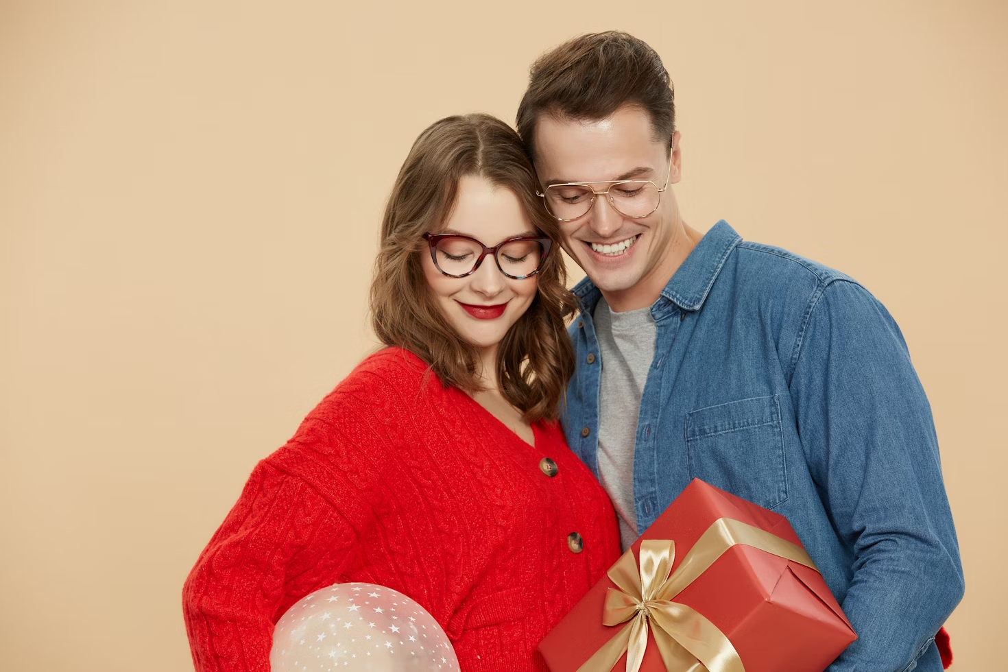 How Brands Can Win Holiday Shoppers with Product Sampling