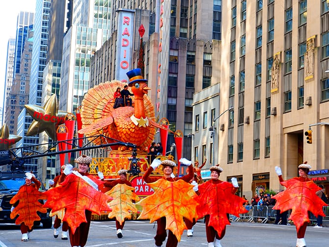 Gifting Gratitude: How Brands Can Build Lasting Loyalty This Thanksgiving