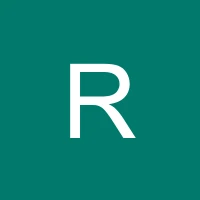 Iniciála Romana Svobody, autora recenze na Google