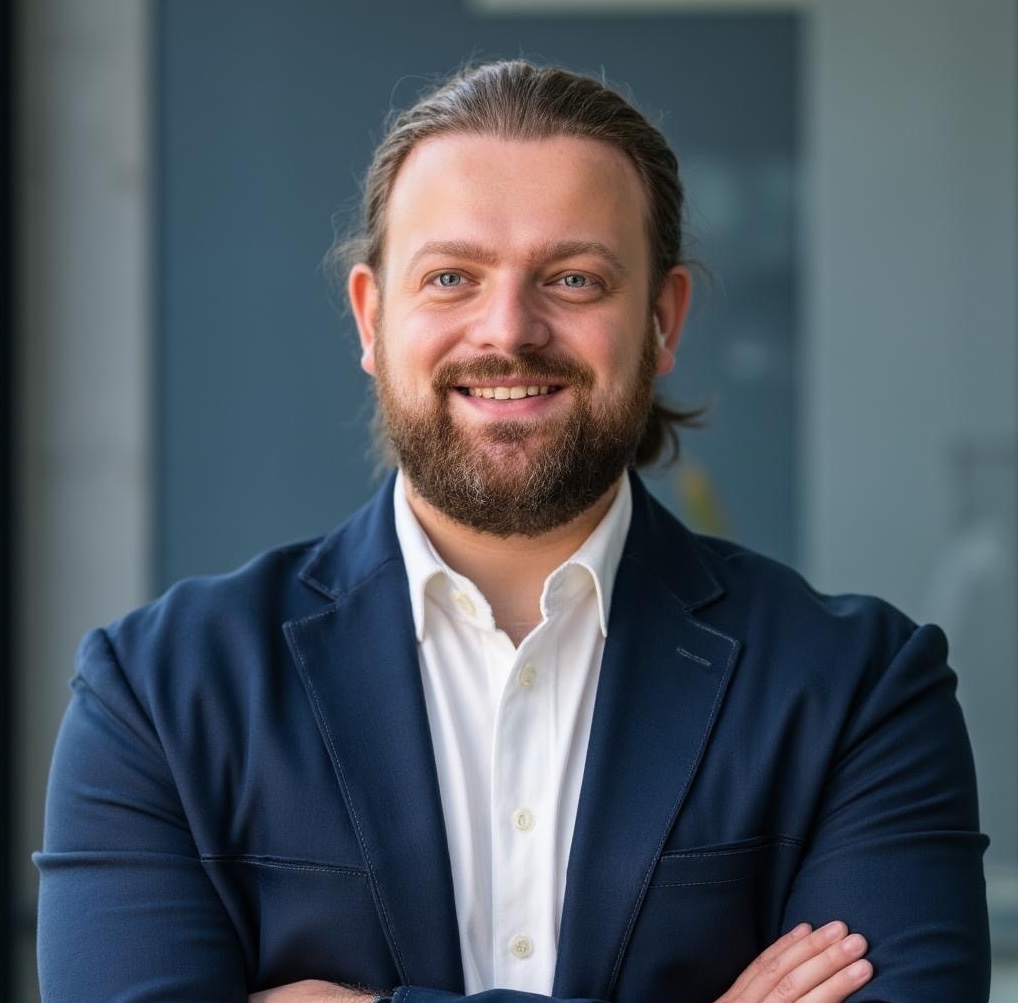 Dmitry Rasin, Managing Director of Noliam
