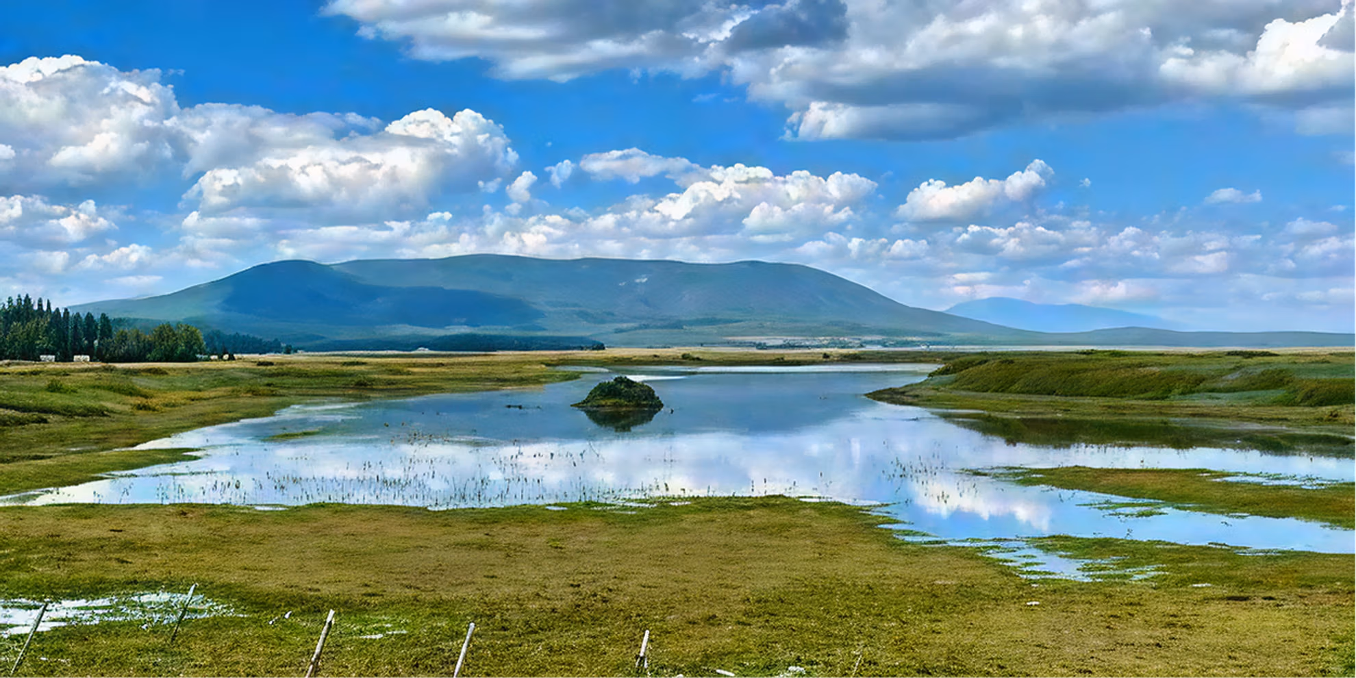 Mormom Lake