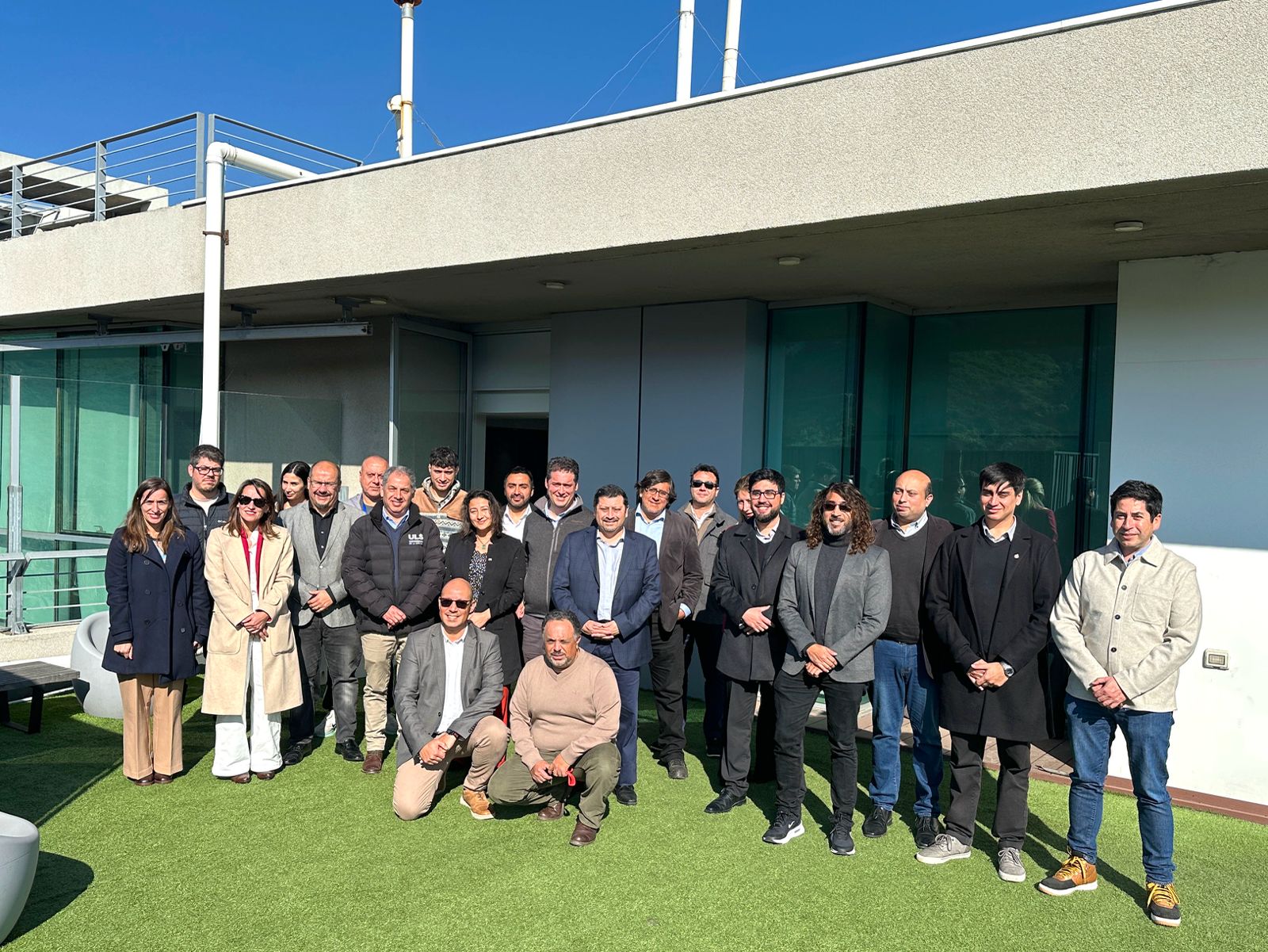 Asistentes al primer encuentro presencial (19 de junio de 2025) de asociados que participaron en el proyecto que se adjudicó los fondos de Corfo para formar el CSIAA