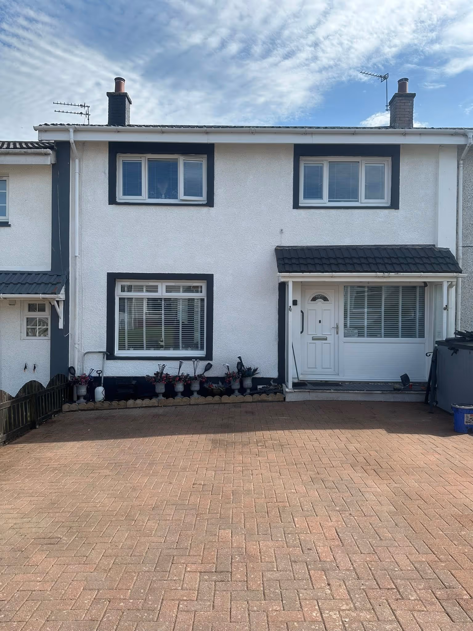 image of roof being repaired