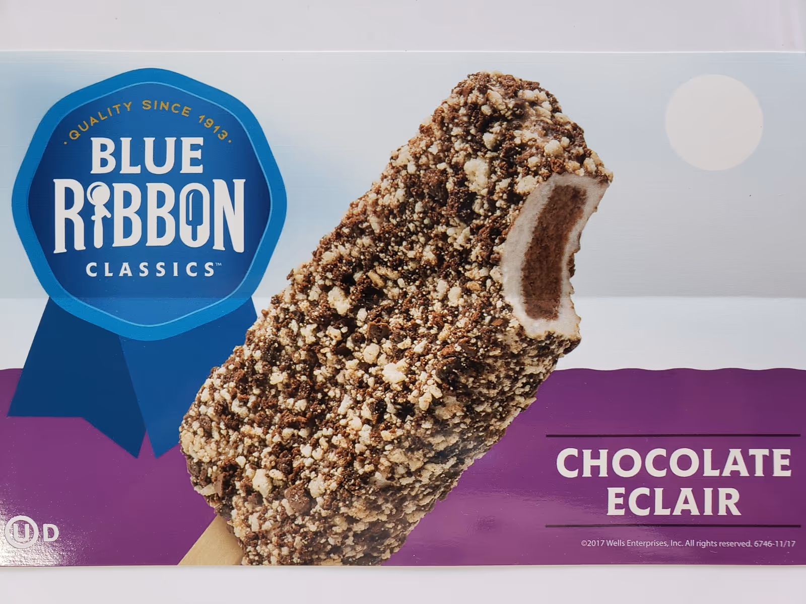 chocolate eclair