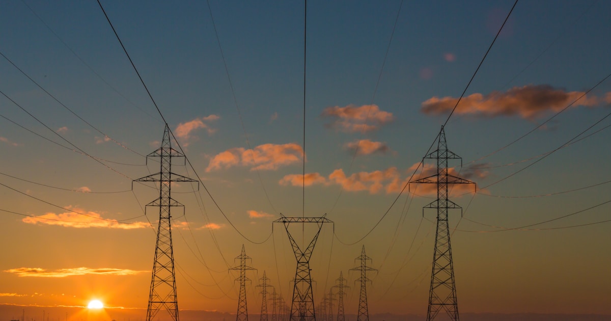 Smart grid renewable energy technology - StartupStage Blog
