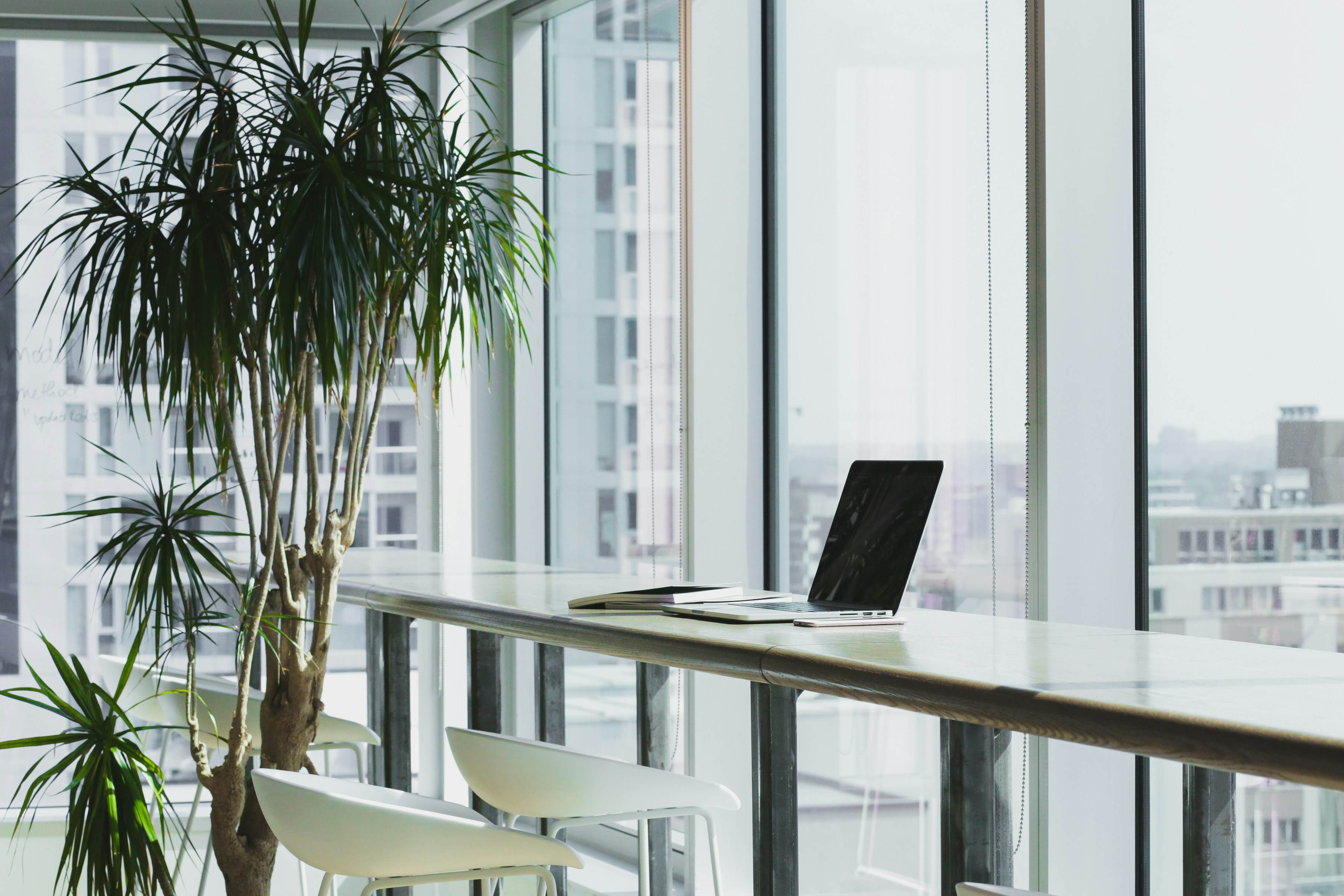 Lean startup team maximizing resources efficiently - StartupStage Blog
