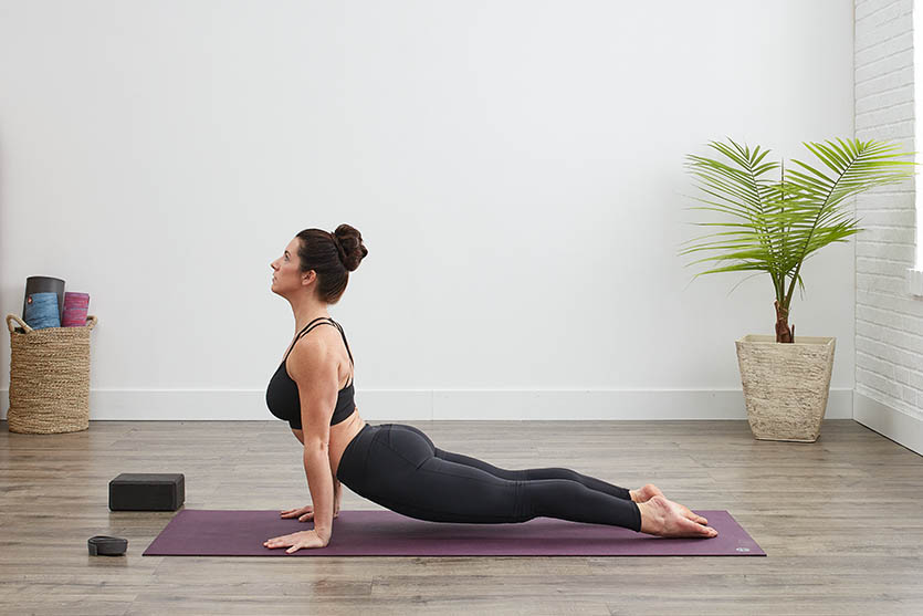 HowToDoUpwardFacingDogPose.jpg