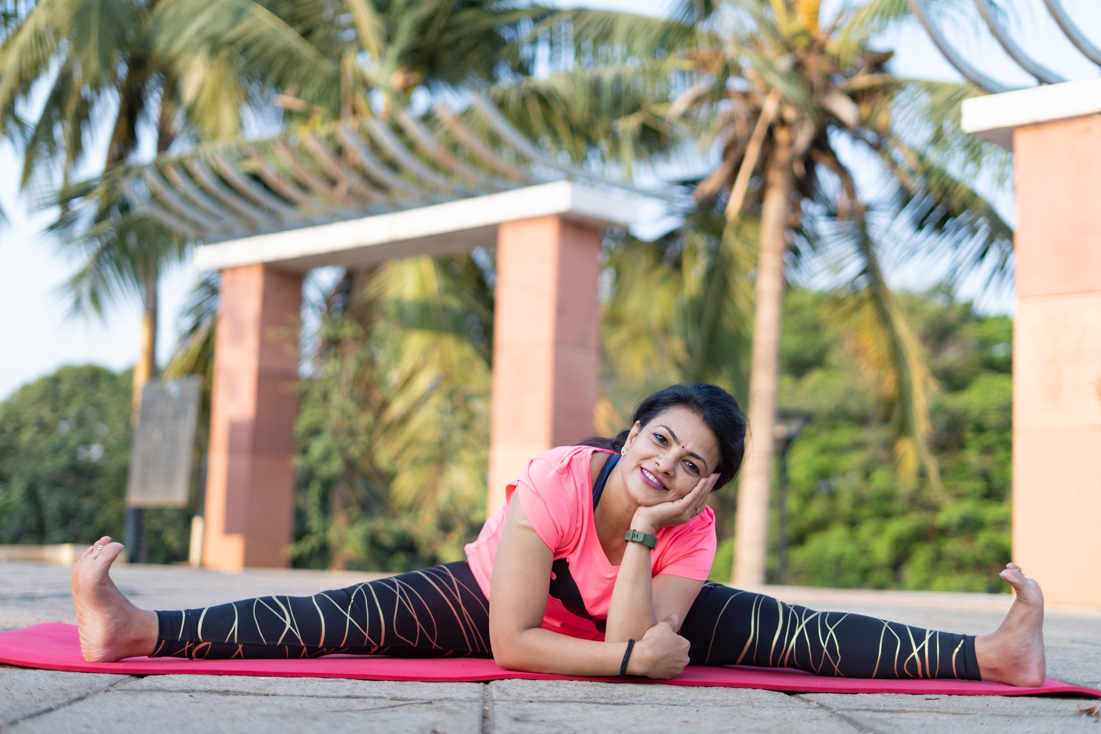 Side Seated Wide Angle Pose (Parsva Upavistha Konasana)
