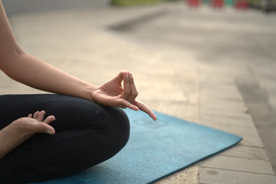Apan Mudra