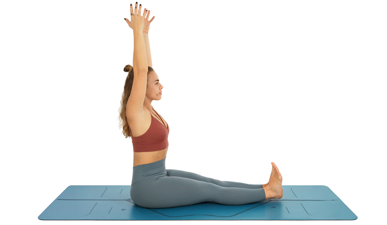 10 (6).png Urdhva Hasta Dandasana (Staff Pose With Raised Arms)
