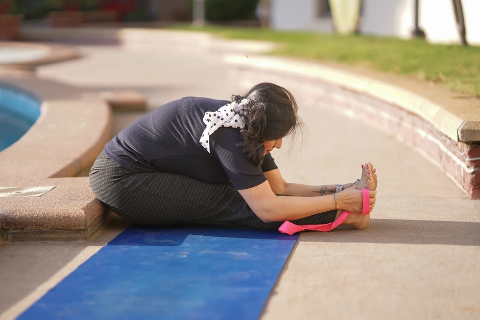Head to Knee Stretch