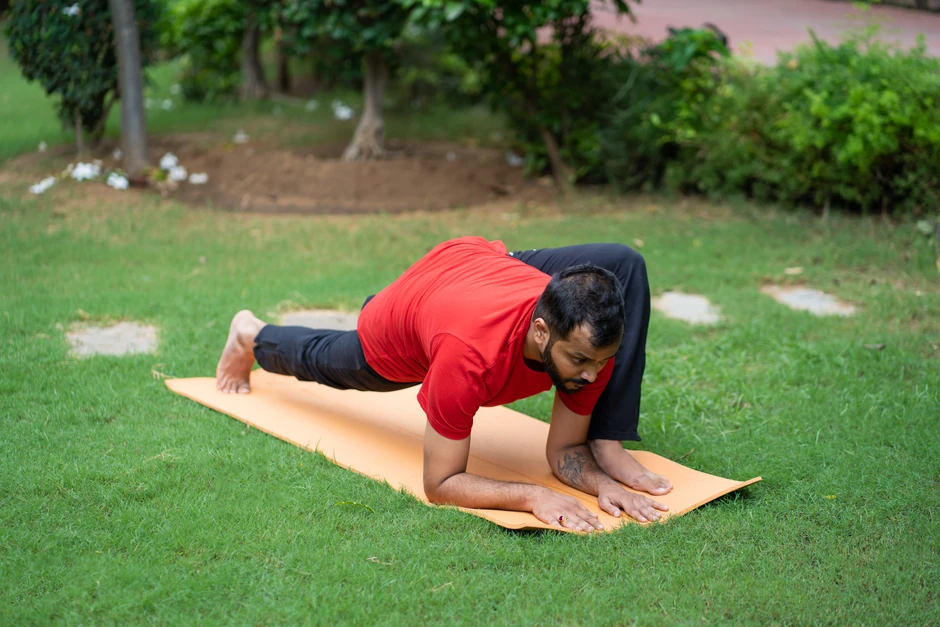 Lizard Pose
