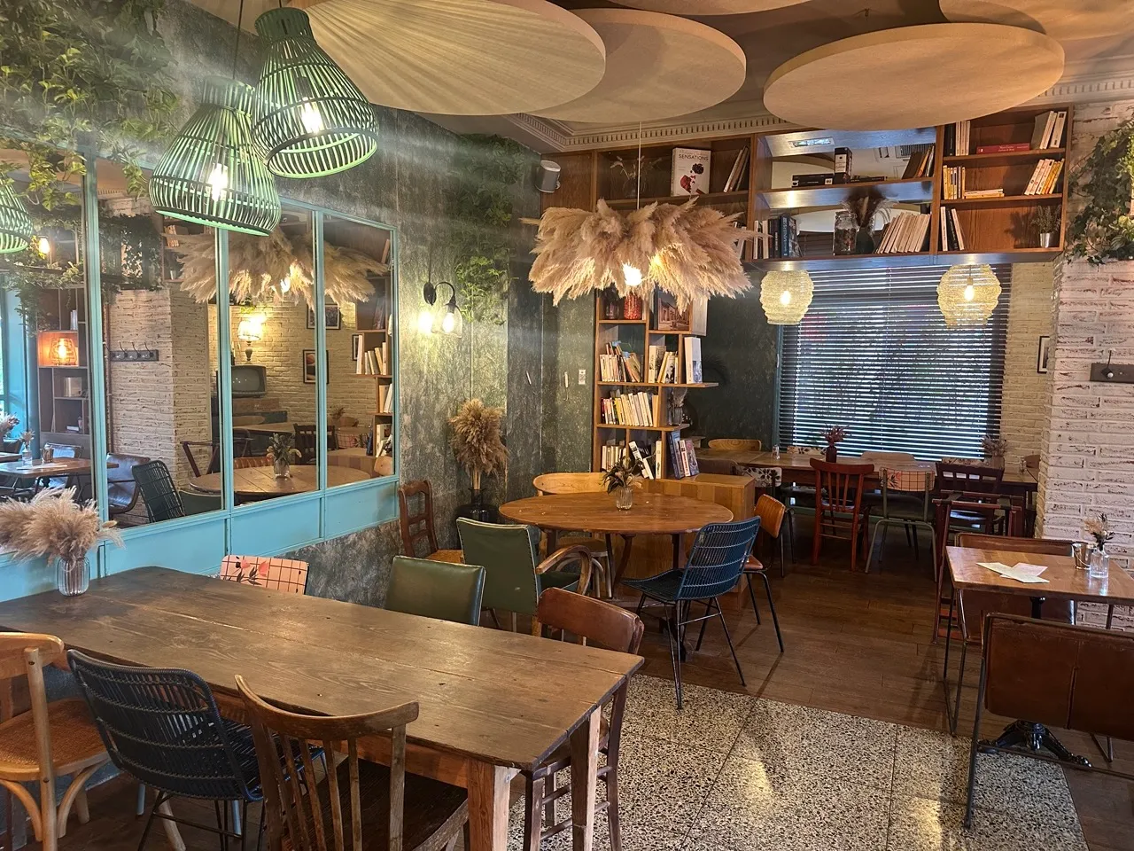 Spacious Interisor at ANCO with lots of room between tables