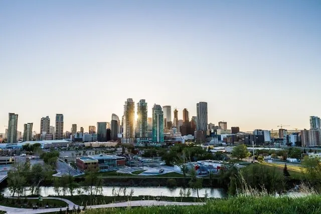 Calgary ranked 5th most livable city globally in 2024 with an 18.1% drop in crime. Discover why Calgary is one of the world's safest cities.