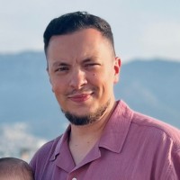 [team] image of individual team member (for a bicycle shop)