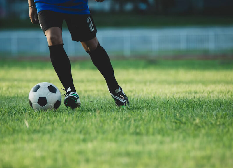 image of an office collaboration scene (for a mobility and transportation)