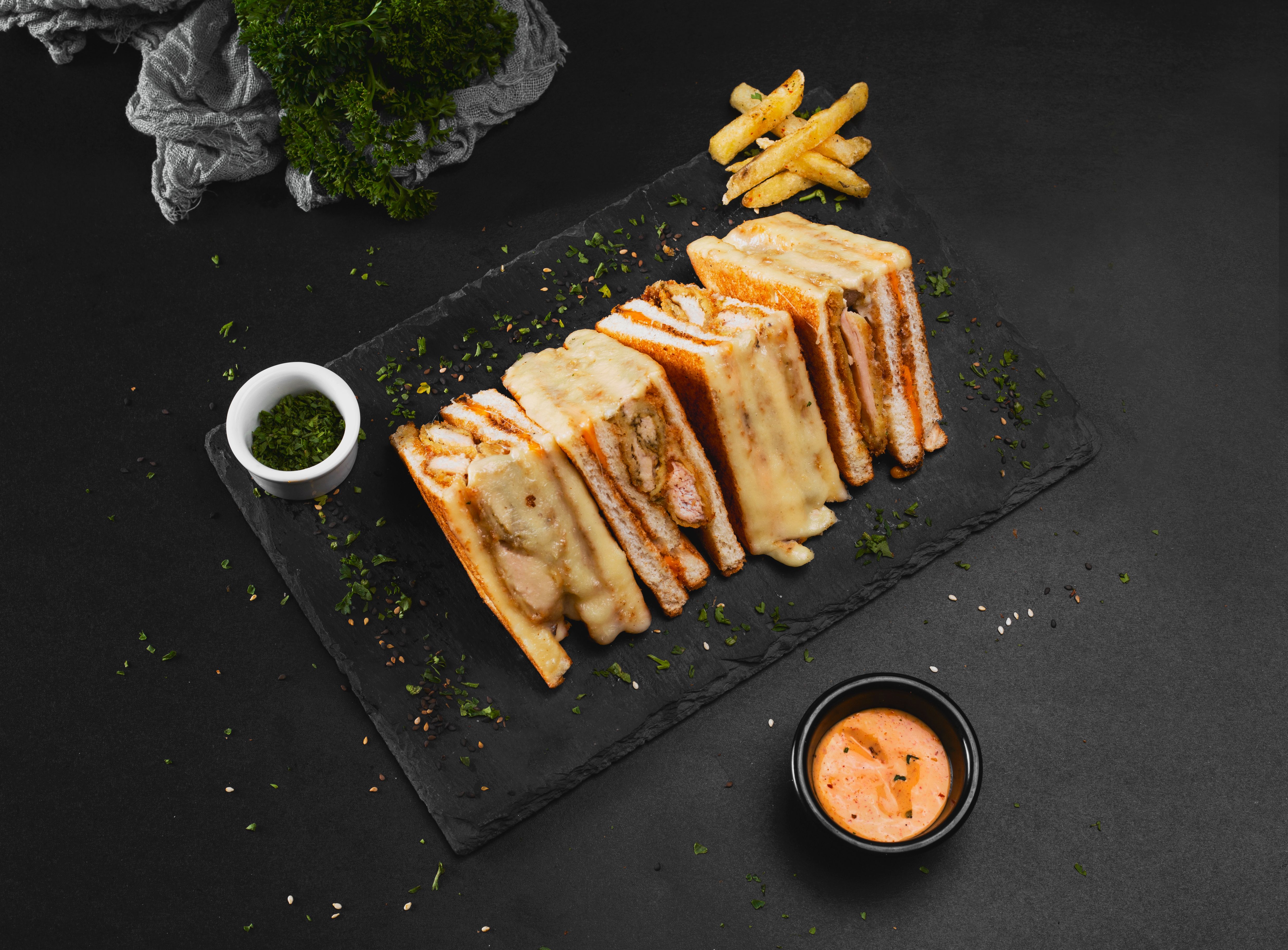 Sandwich on a plate