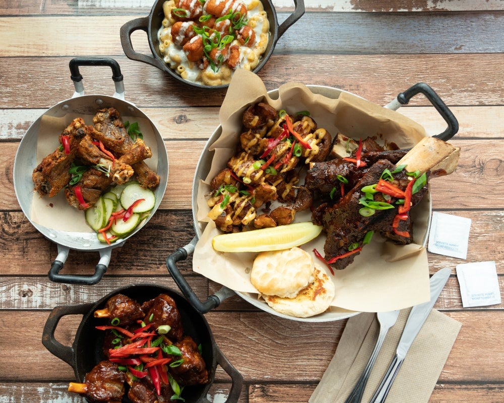 classic-bbq-dining_4460x4460.jpg