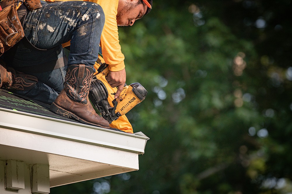 Common Roofing Issues Found in Hot Climates