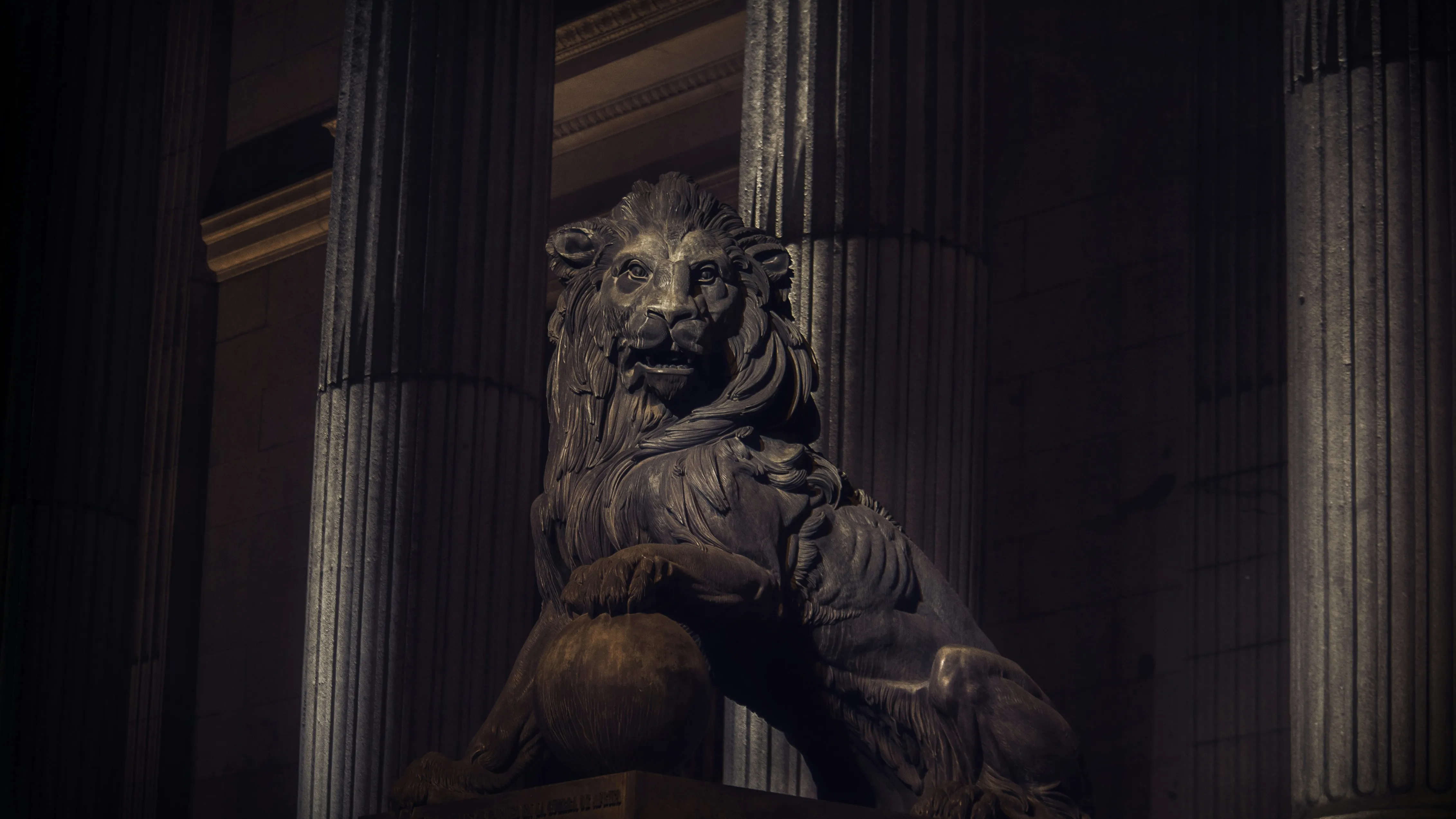 Lion statue