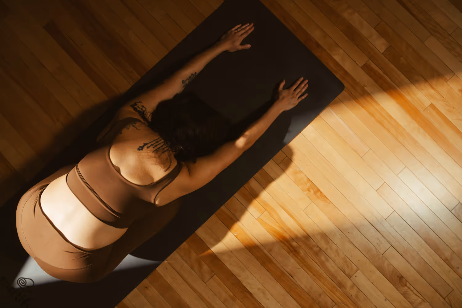 annie kim shoot yoga