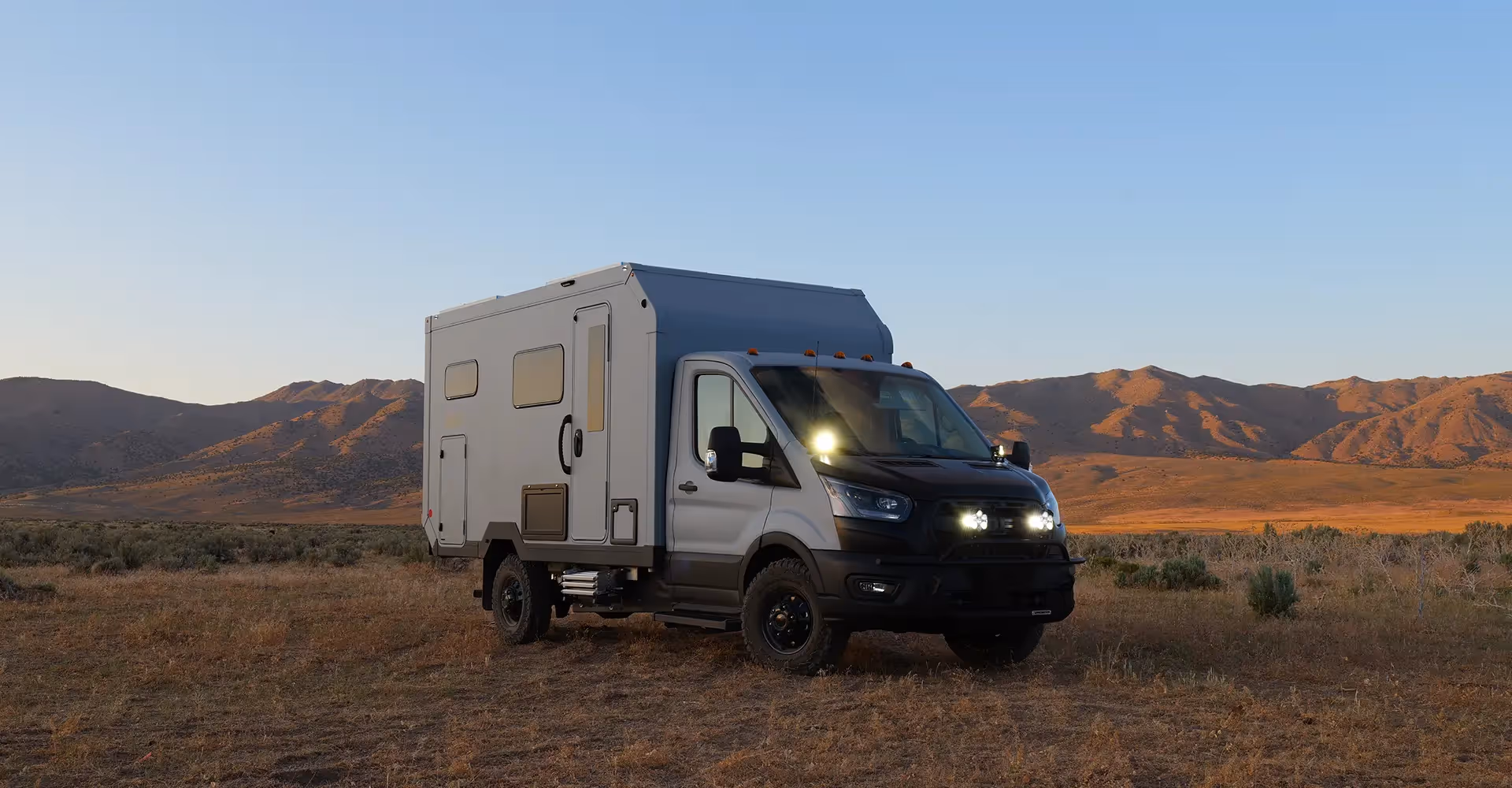 AEONrv Hosts Open House & Launches 2025 Model