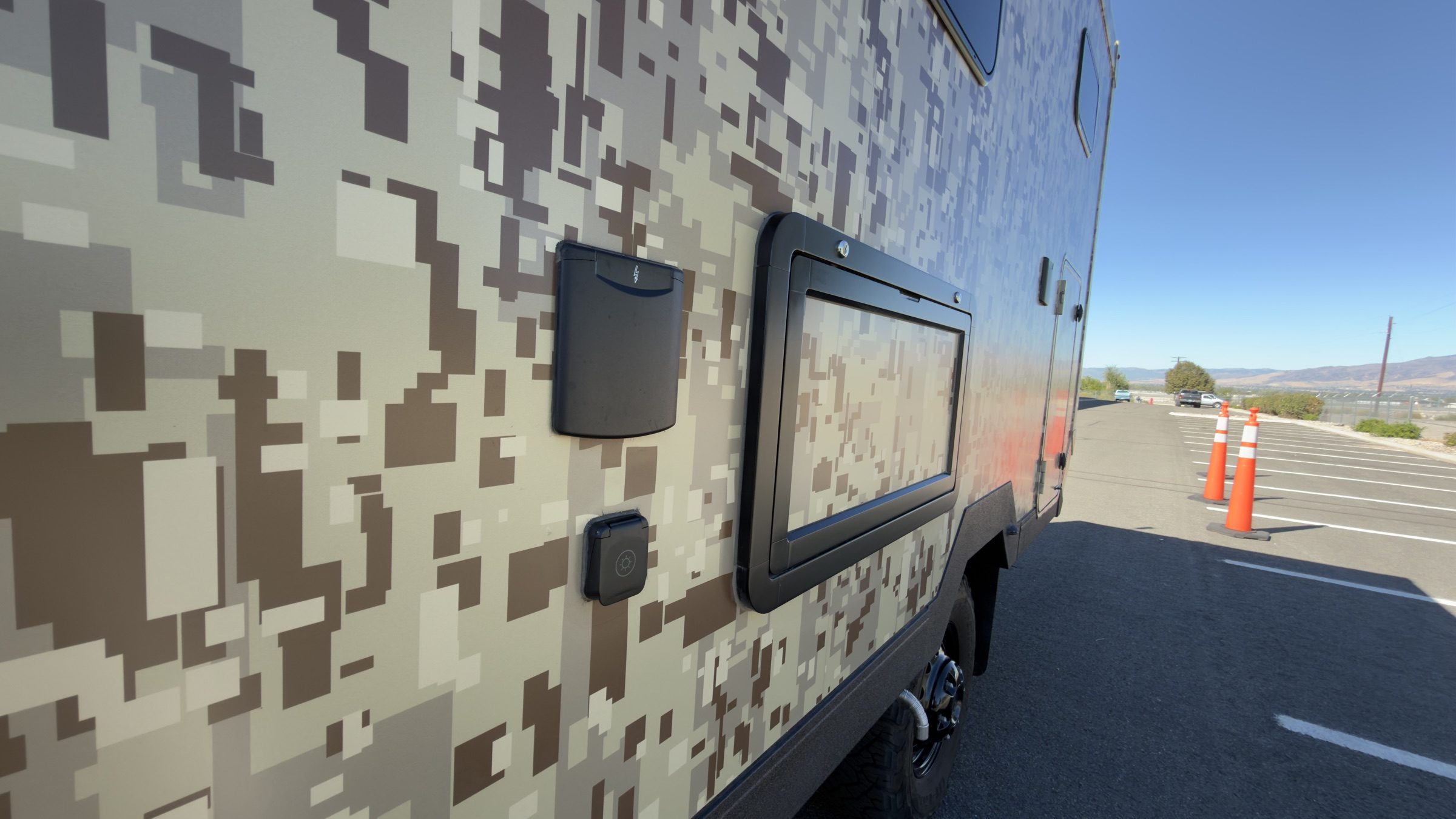 2025 AEONrv, wrap detail