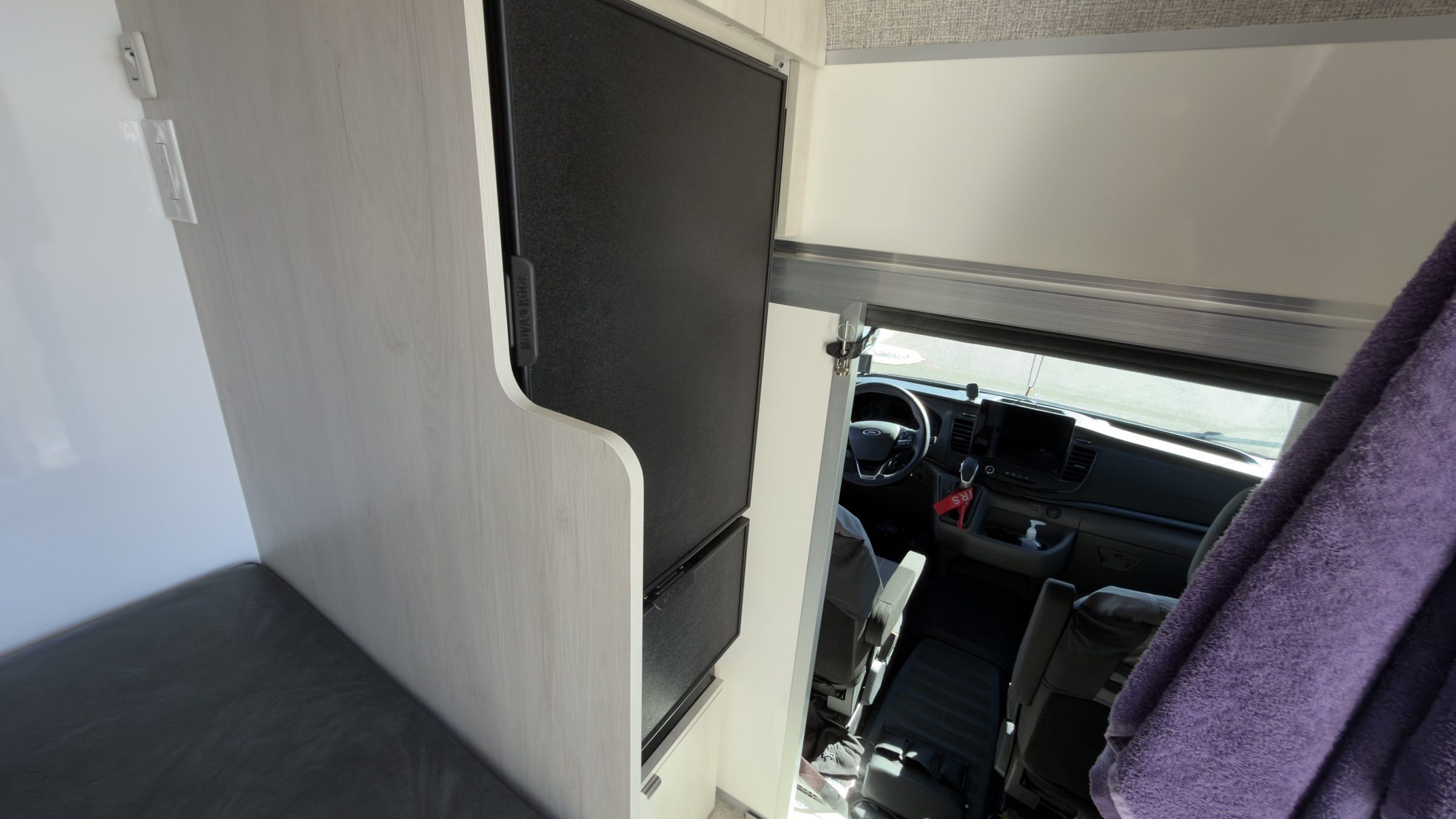 2025 AEONrv, cab pass-through